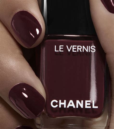 chanel lervenis weinrot|LE VERNIS Longwear nail colour 191 .